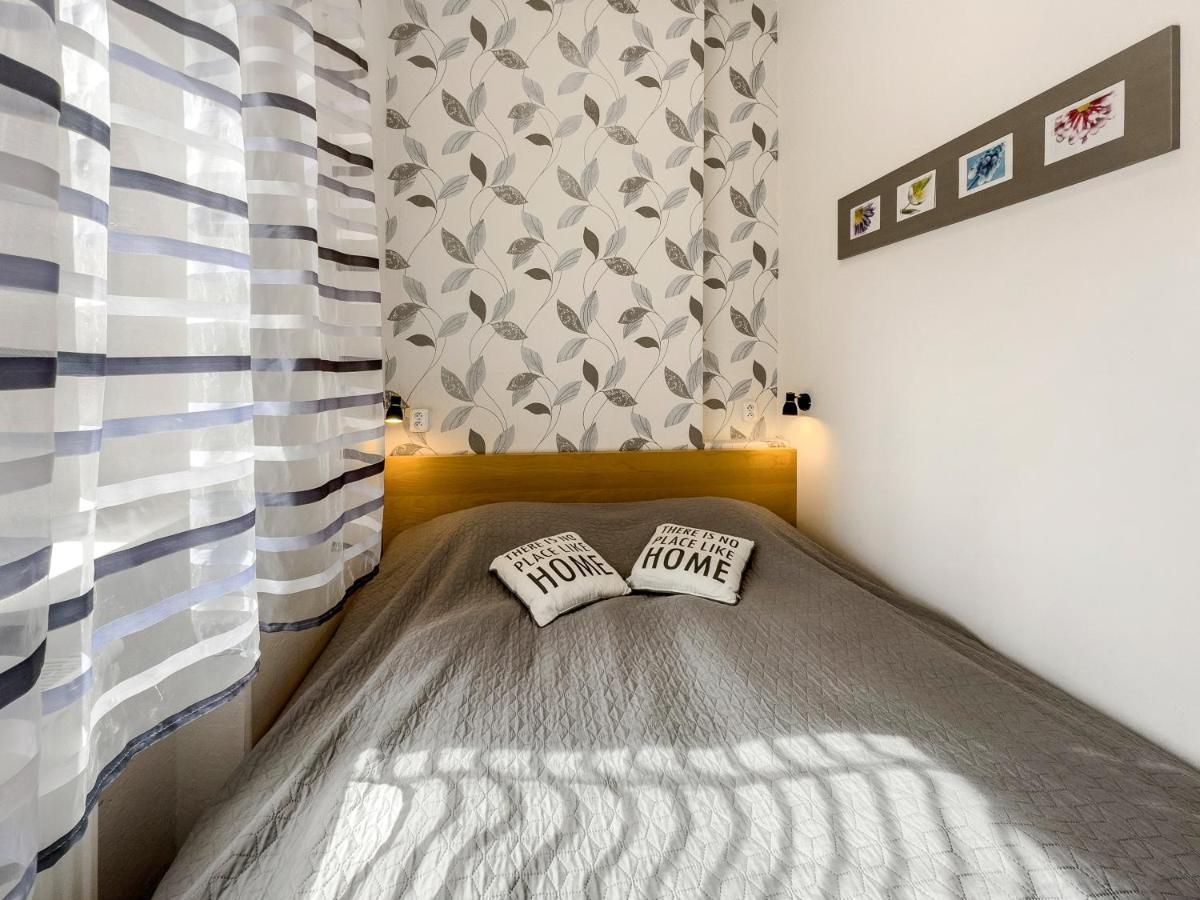 Laura'S Apartment Karlovy Vary Bagian luar foto